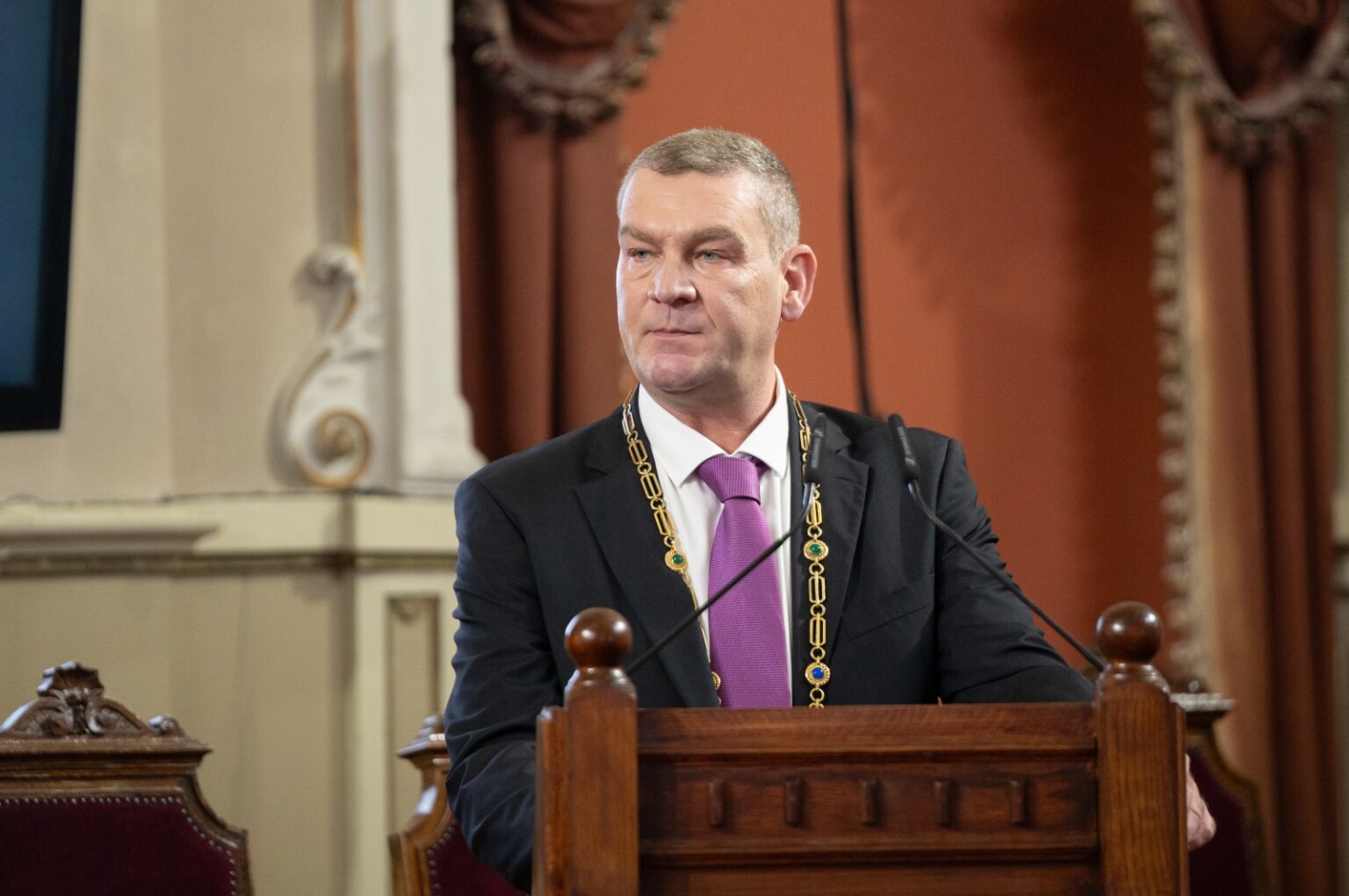 Botka László szegedi polgármester a Városháza tanácstermében 2024. októberében