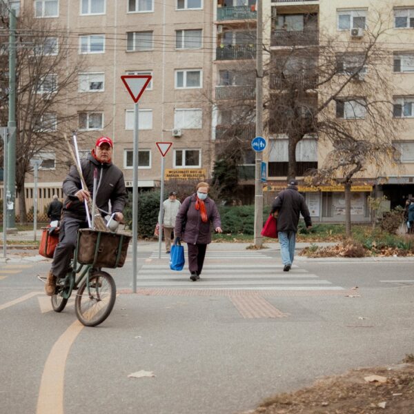 Felmentették első fokon a teherautó sofőrjét a Csillag téri gyerekgázolás ügyében